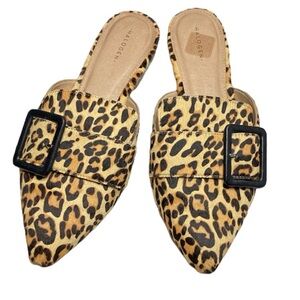 Halogen Cheetah Print Mules, pointed toes, Buckle Accessory
